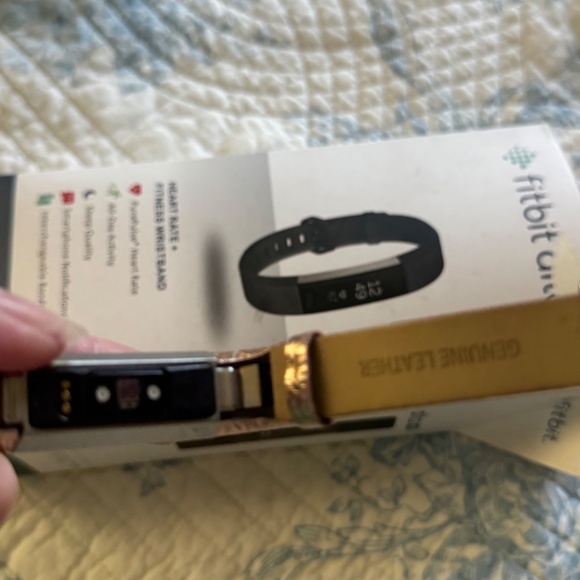 Fitbit Alta - Picture 4 of 6
